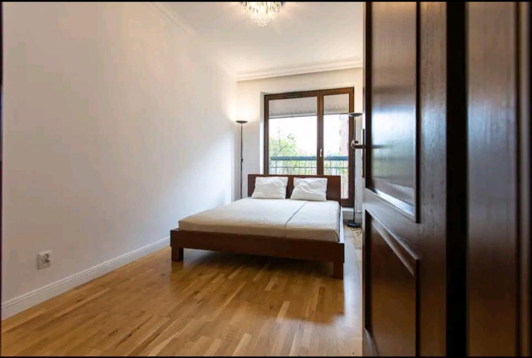 Gdansk Szafarnia Old Town Apartment Bagian luar foto